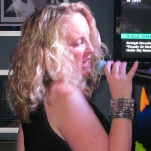 Meet your Posher, Debbie